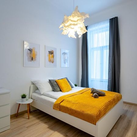 Wave - 3 Bedroom Apt In Center Budapeste Exterior foto
